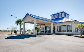 Motel 6-Jennings, La